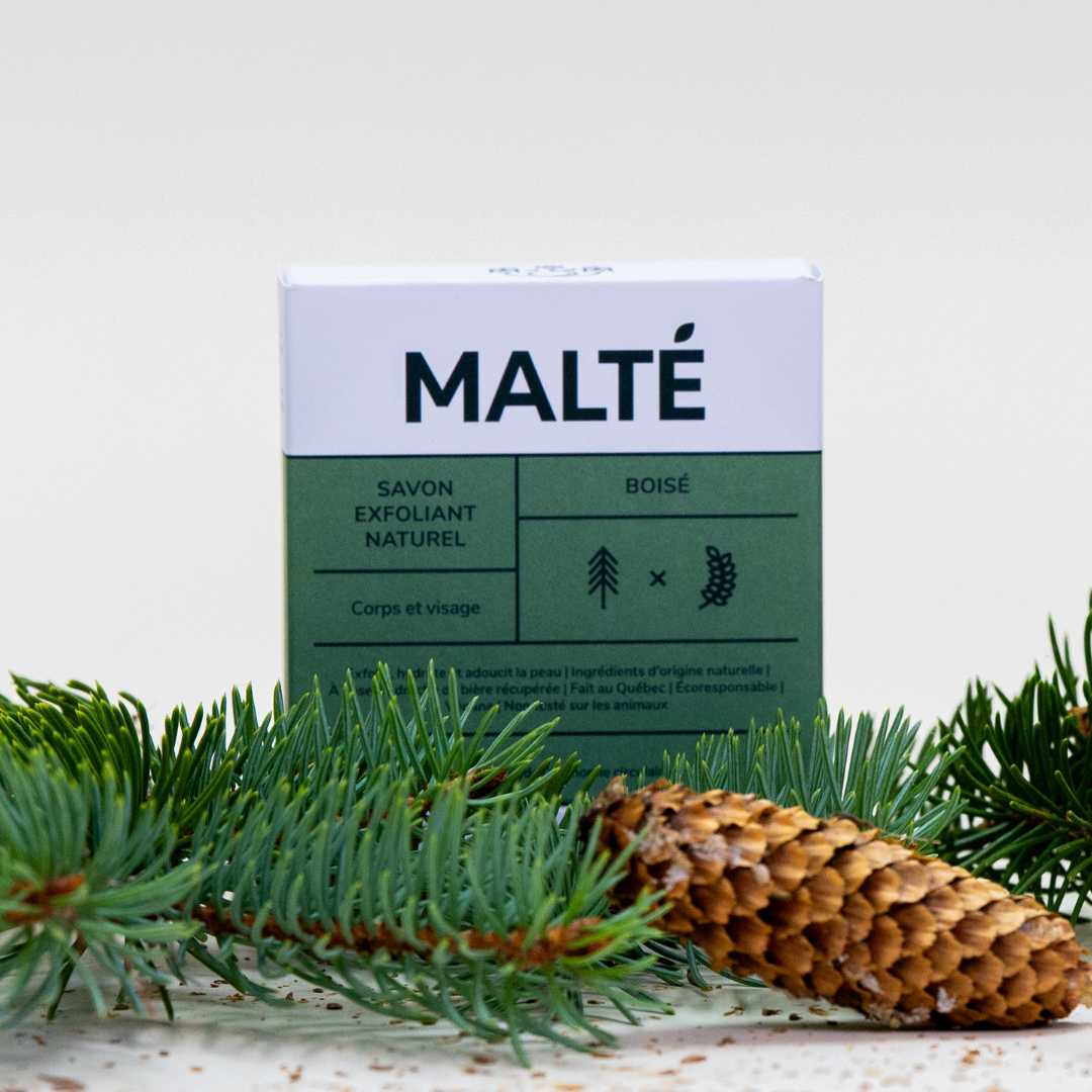 Natural exfoliating and moisturizing soap - Scented Wood