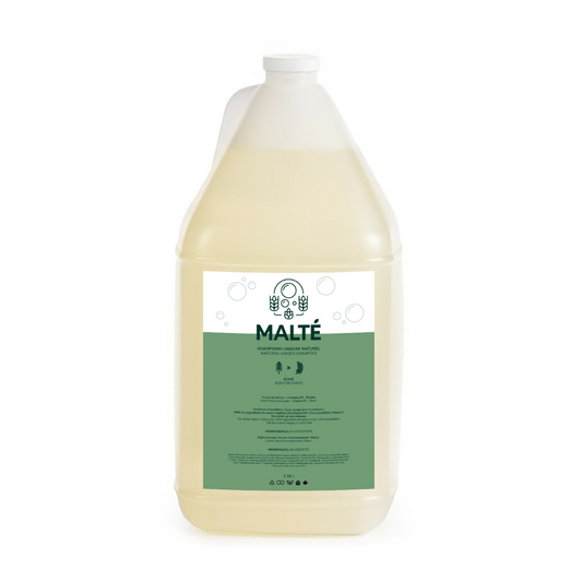 Hydrating and volumizing natural shampoo (Scented Wood) - 3.78L